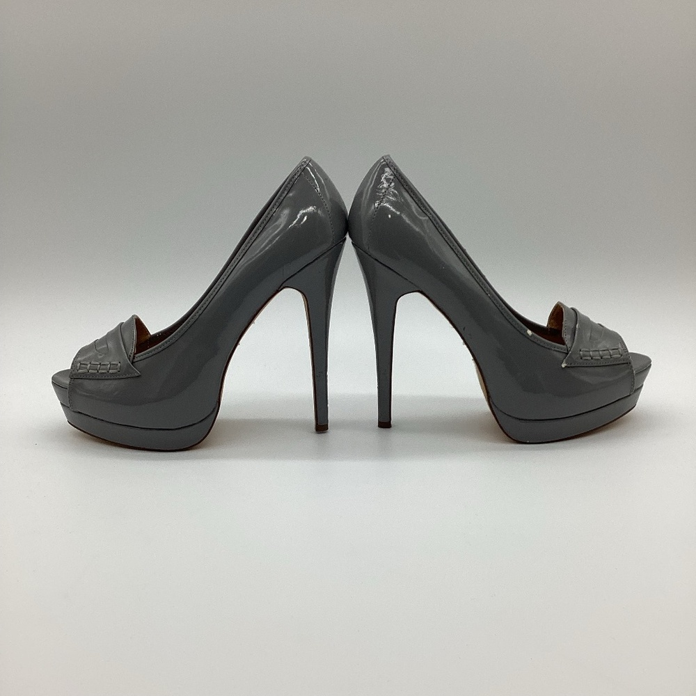 1822. Miss Me Patent Leather Grey Platform Open Toe Pumps Size 9 NWOT